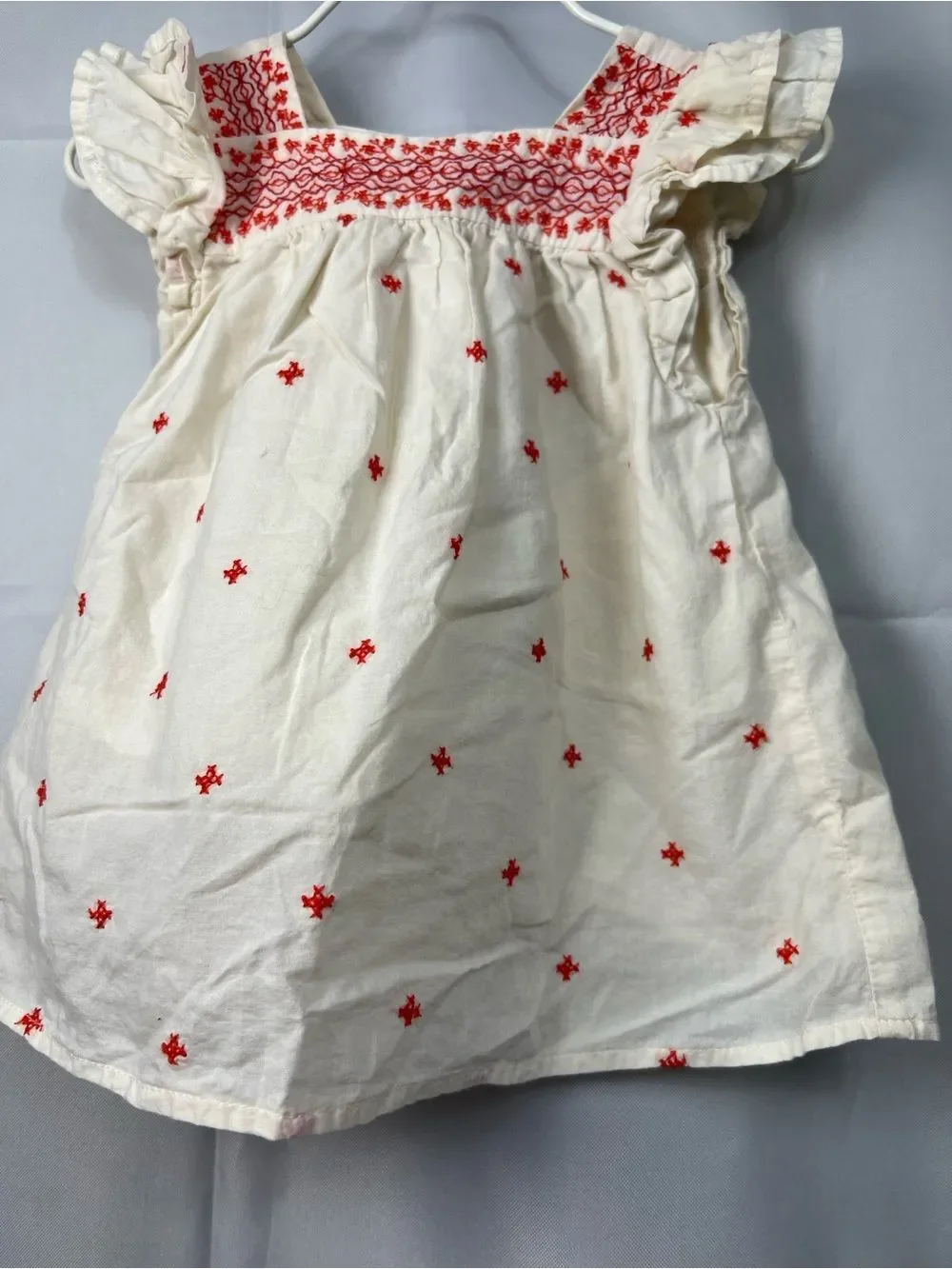 Old Navy ivory with red embroidery cotton flutter sleeve dress size 3-6 months